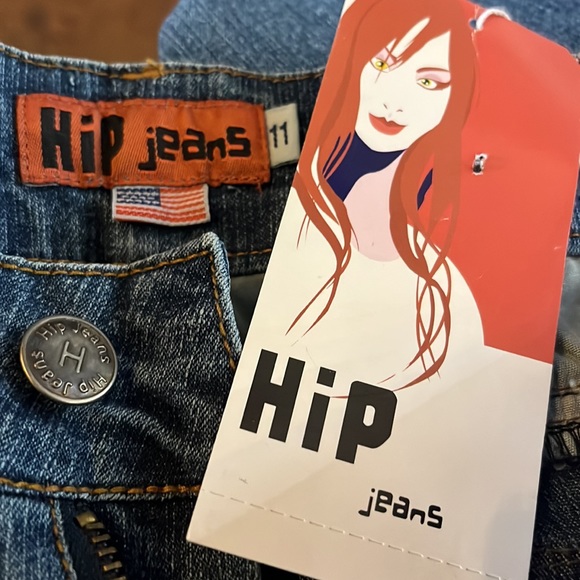 Cute Camo jeans with rhinestones trim size 11 - Picture 4 of 4